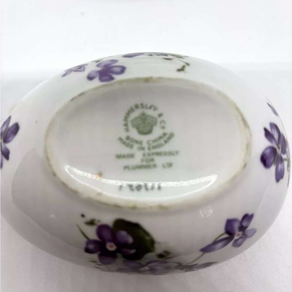 Vintage Hammersley  Victorian Violets Egg Trinket Box - Picture 3 of 4